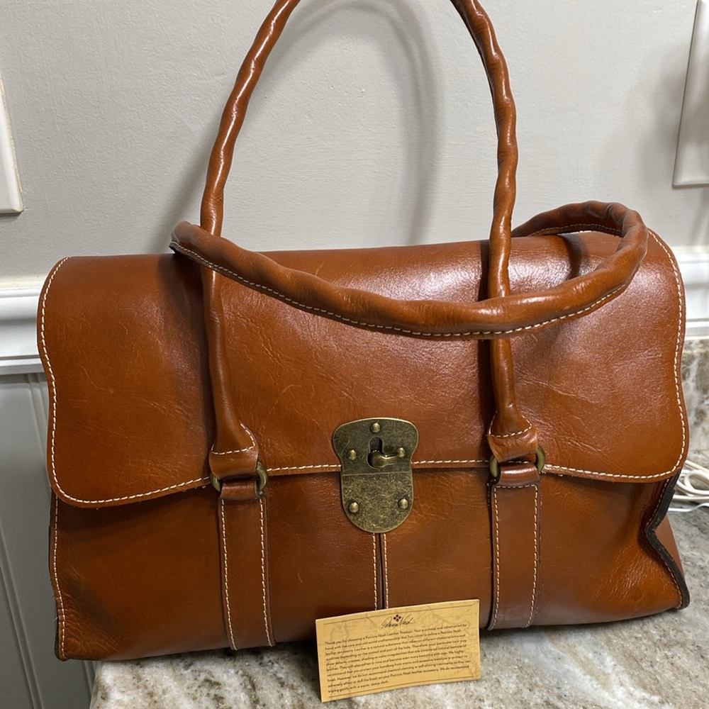 Patricia Nash Shoulder Bag - Picture 8 of 12